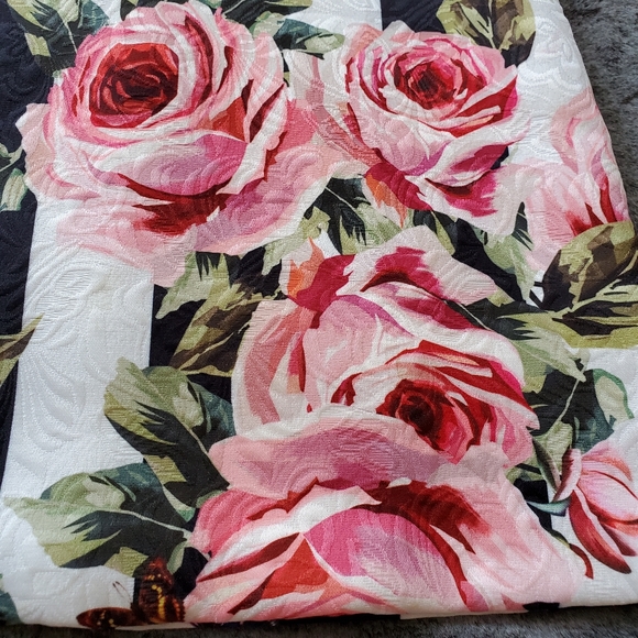 CUSTOM MADE ELGANT DRESS ROSES, BUTTERFLIES AND STRIPES 6-8T - Picture 3 of 10